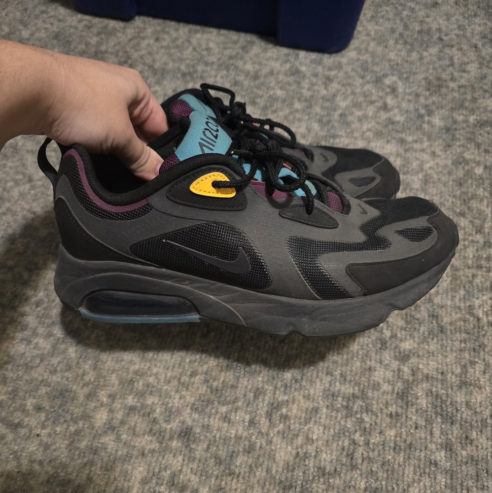 Nike Air Max 200